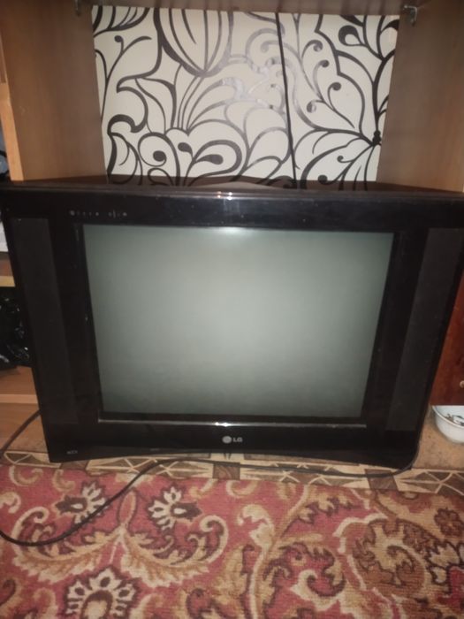 телевизор lg.в отличном состоянии