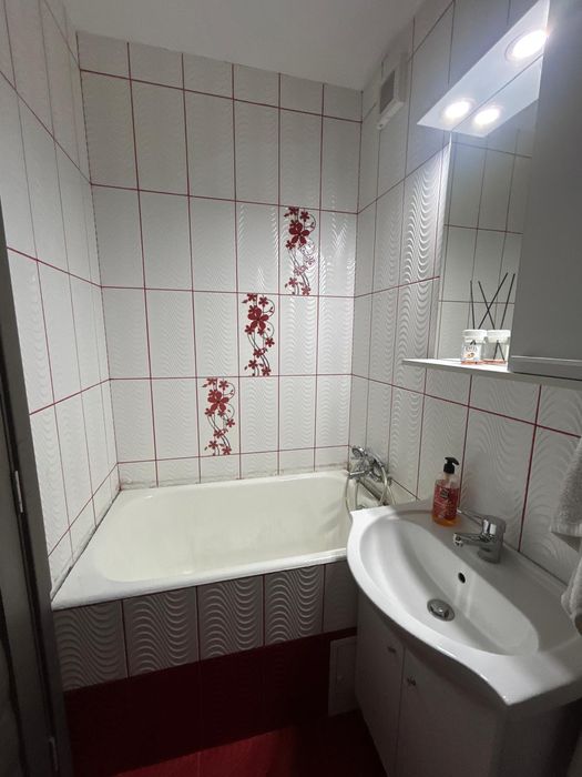 Vand apartament 2 camere