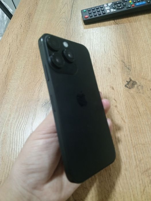 Iphone x  16 Pro qilingani xotira 256
