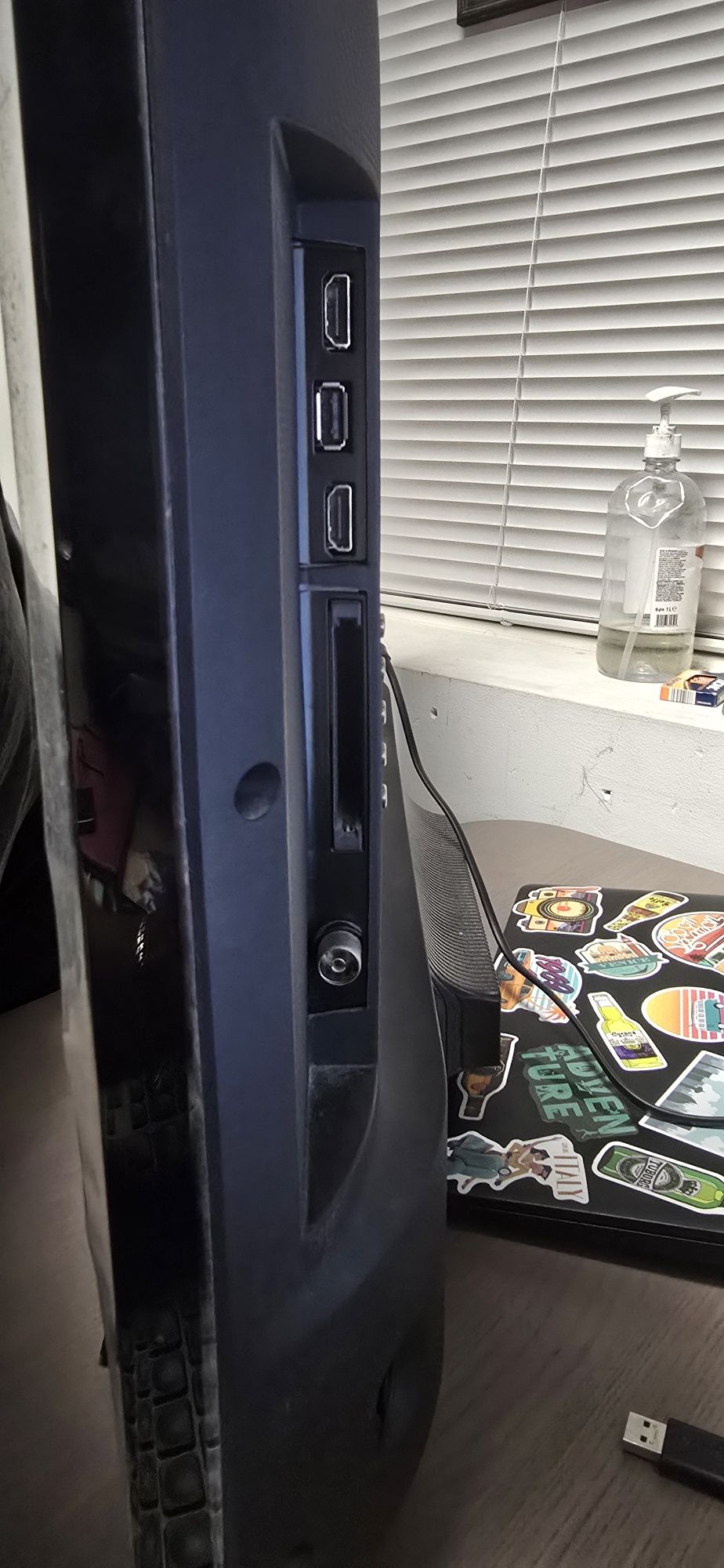 Телевизор/Монитор Samsung T32E310EX  32 инча