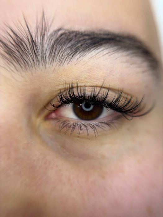 Наращивание ресниц ищу моделей