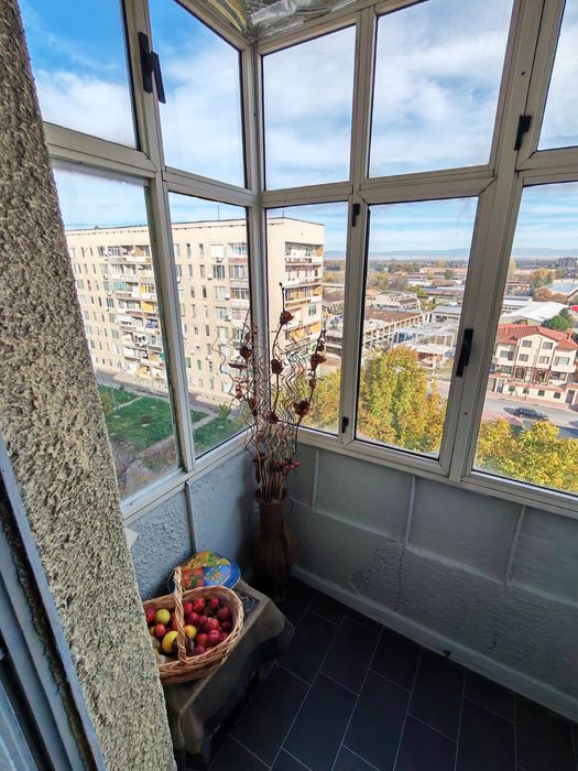 Тристаен апартамент 83кв.м.в Пазарджик