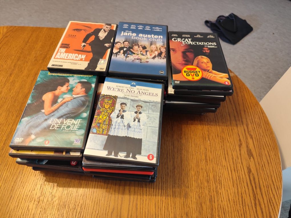 Dvd-uri in franceza și engleza traduse