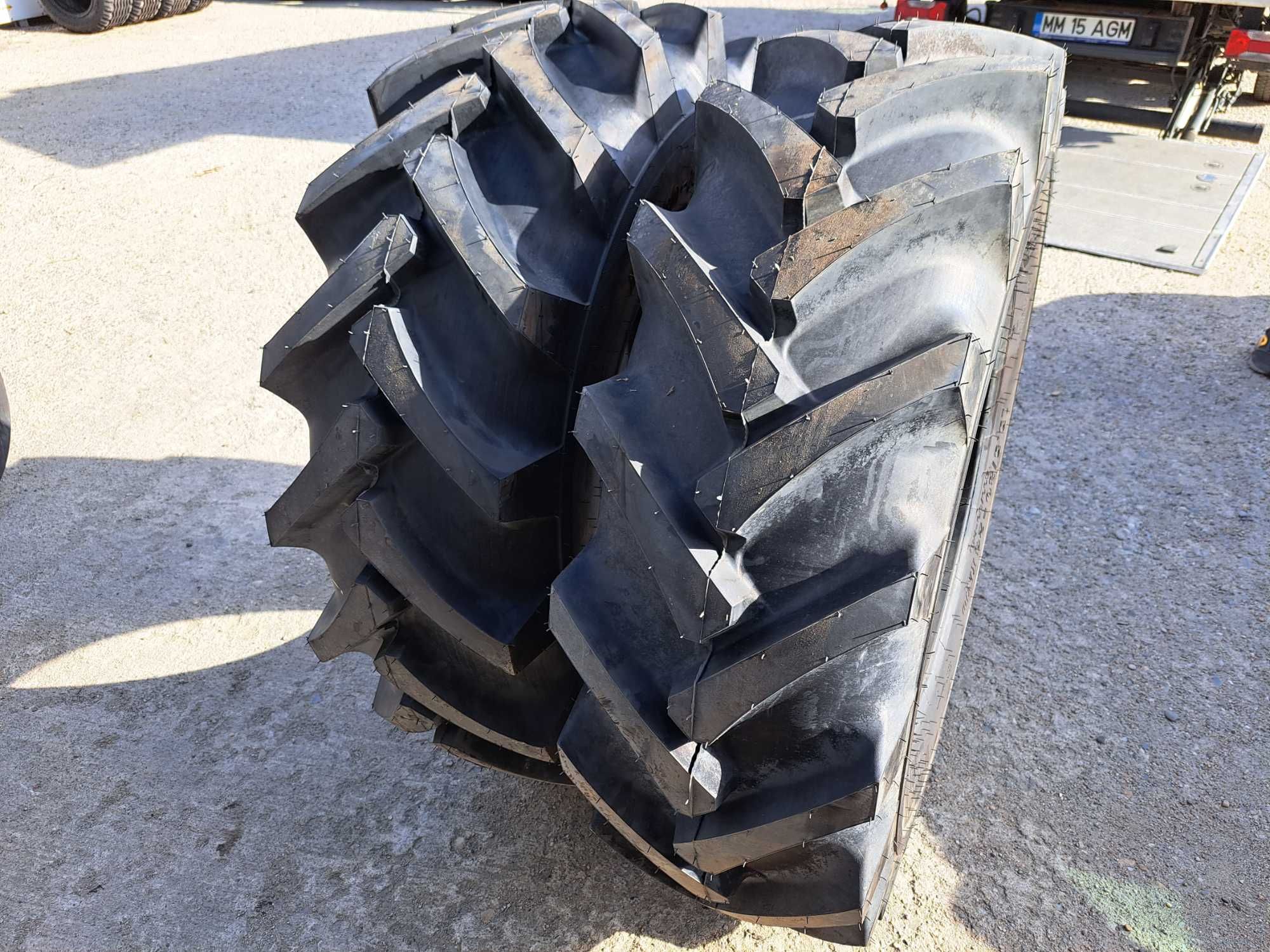 15.5/80-24 BKT cu 16 pliuri anvelope noi 400/80-24 cauciucuri agricole