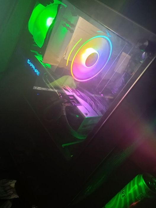 Pc de gaming cu Rx 580