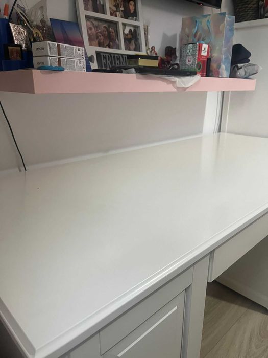 Set birou alb + scaun – elegant, ideal pentru acasă sau birou