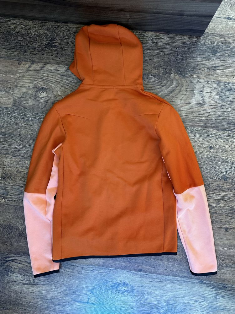 Nike tech fleece orange top оранжев Оригинален! CU4489-893