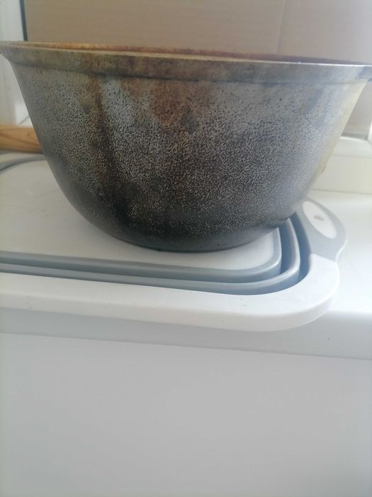 Казан  чугунный  продам