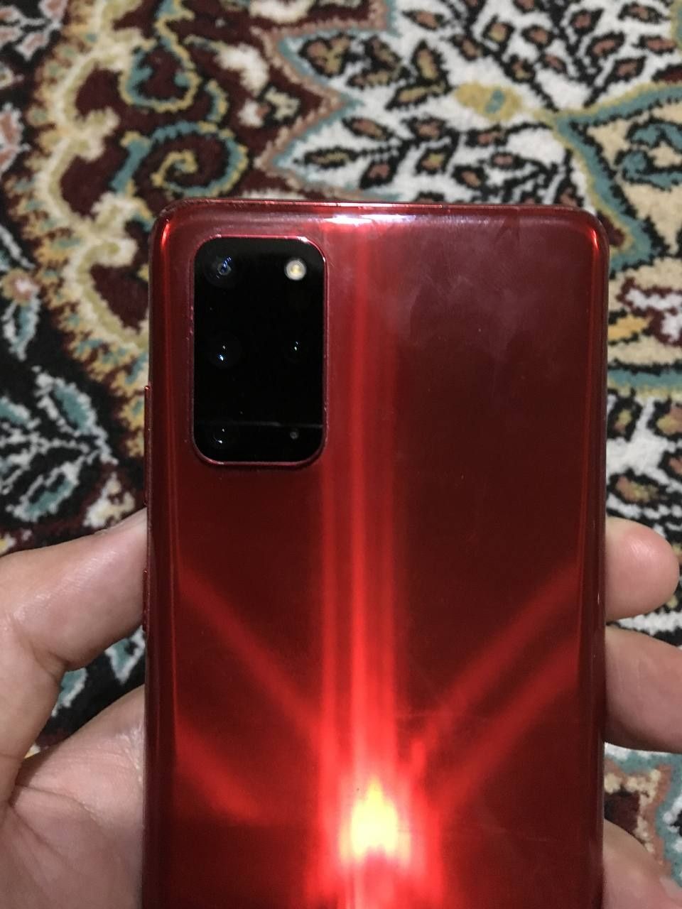 S20 Plus sotiladi ideal