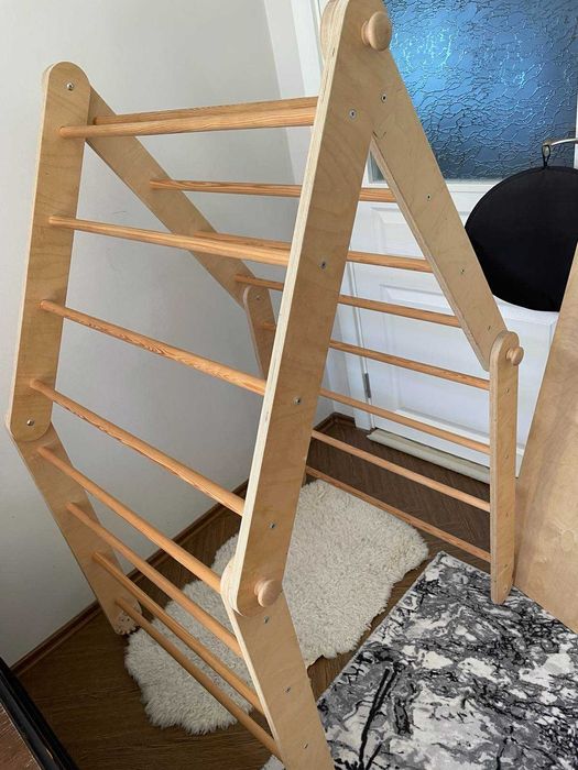 Триъгълник на Пиклер за деца до 7 год. с пързалка