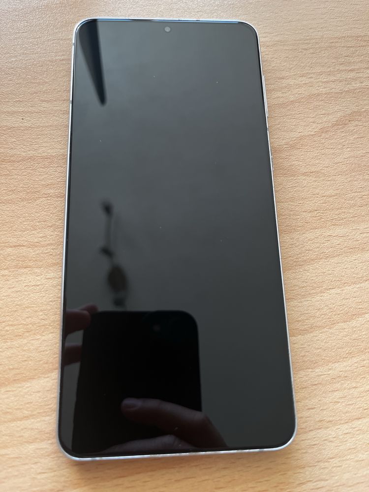 Samsung galaxy S21 plus