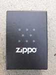 Vand bricheta zippo