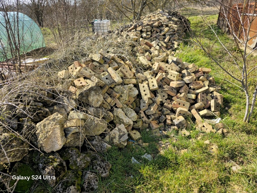 Дялан камък, тухли единички