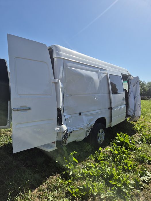 Vând sau dezmembrez Mercedes Spriter 316 CDI mot 2.7 disel