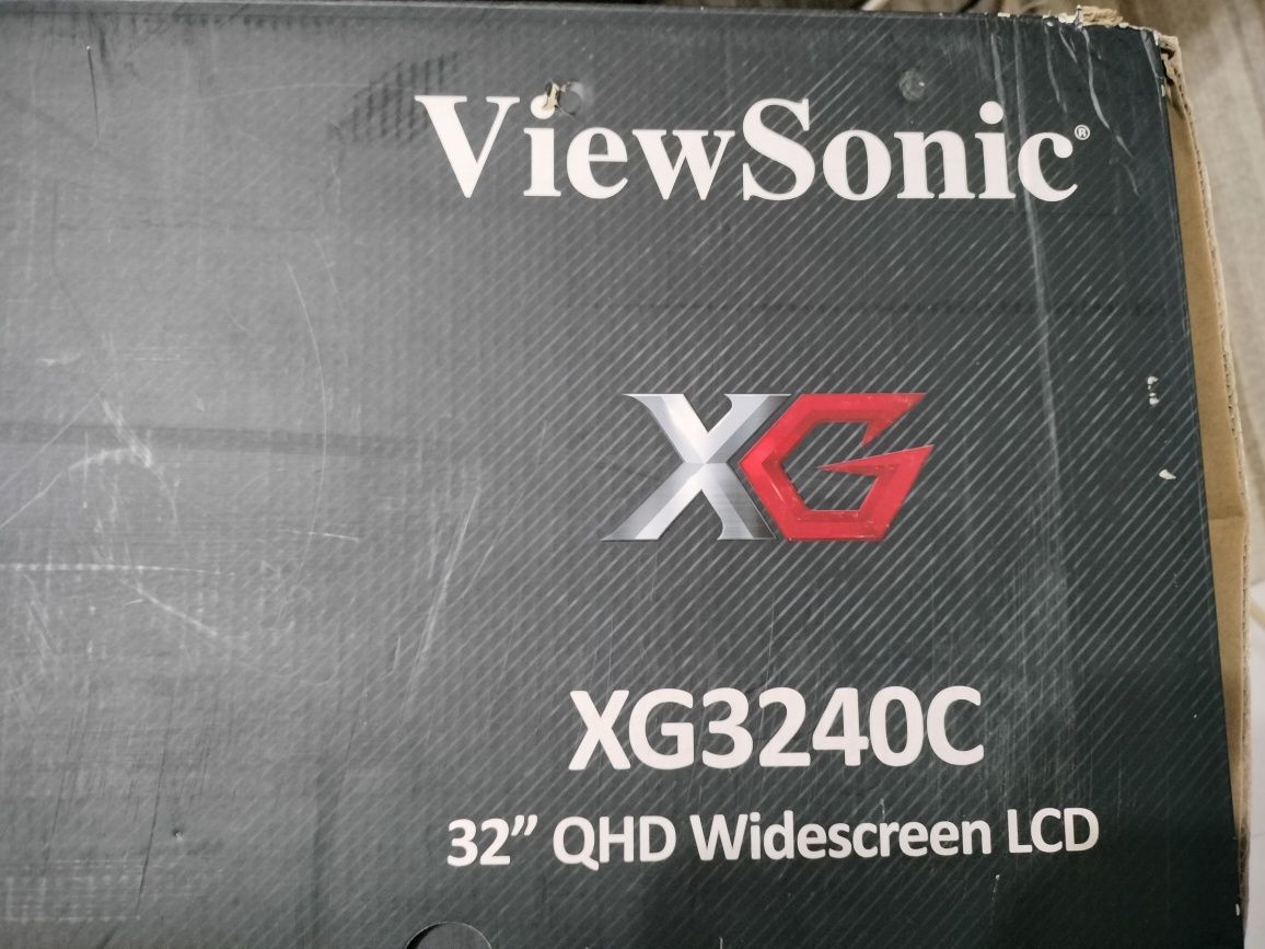 Monitor ViewSonic Gaming 32" QHD 144Hz Curbat XG3240C