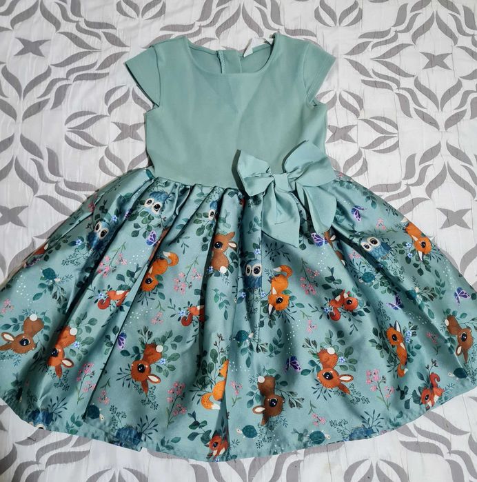 Платья нарядные/праздничные 4- 11 лет,детские