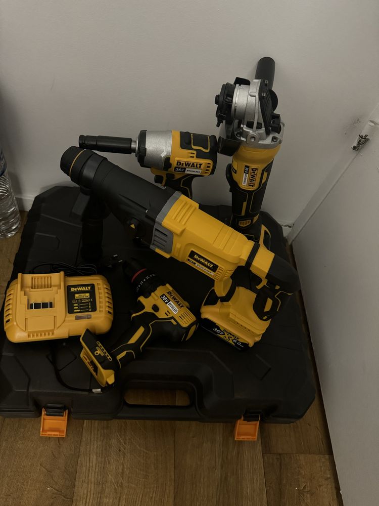 Амумулаторен Комплект Девалт 18 V, 24 V
