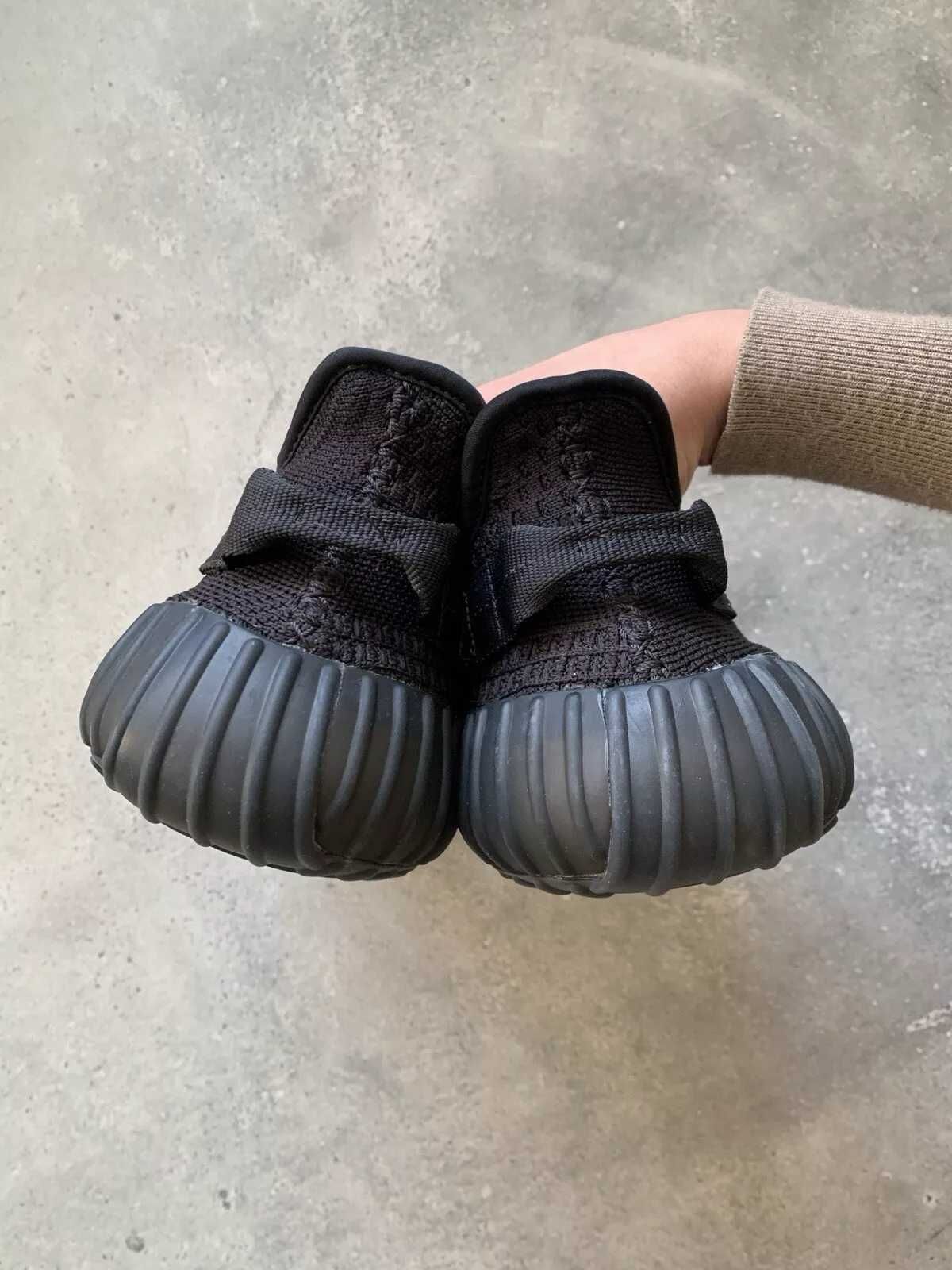 Yeezy Boost 350 V2 Full Black Onyx Edition Adidasi Sneakers Adidas