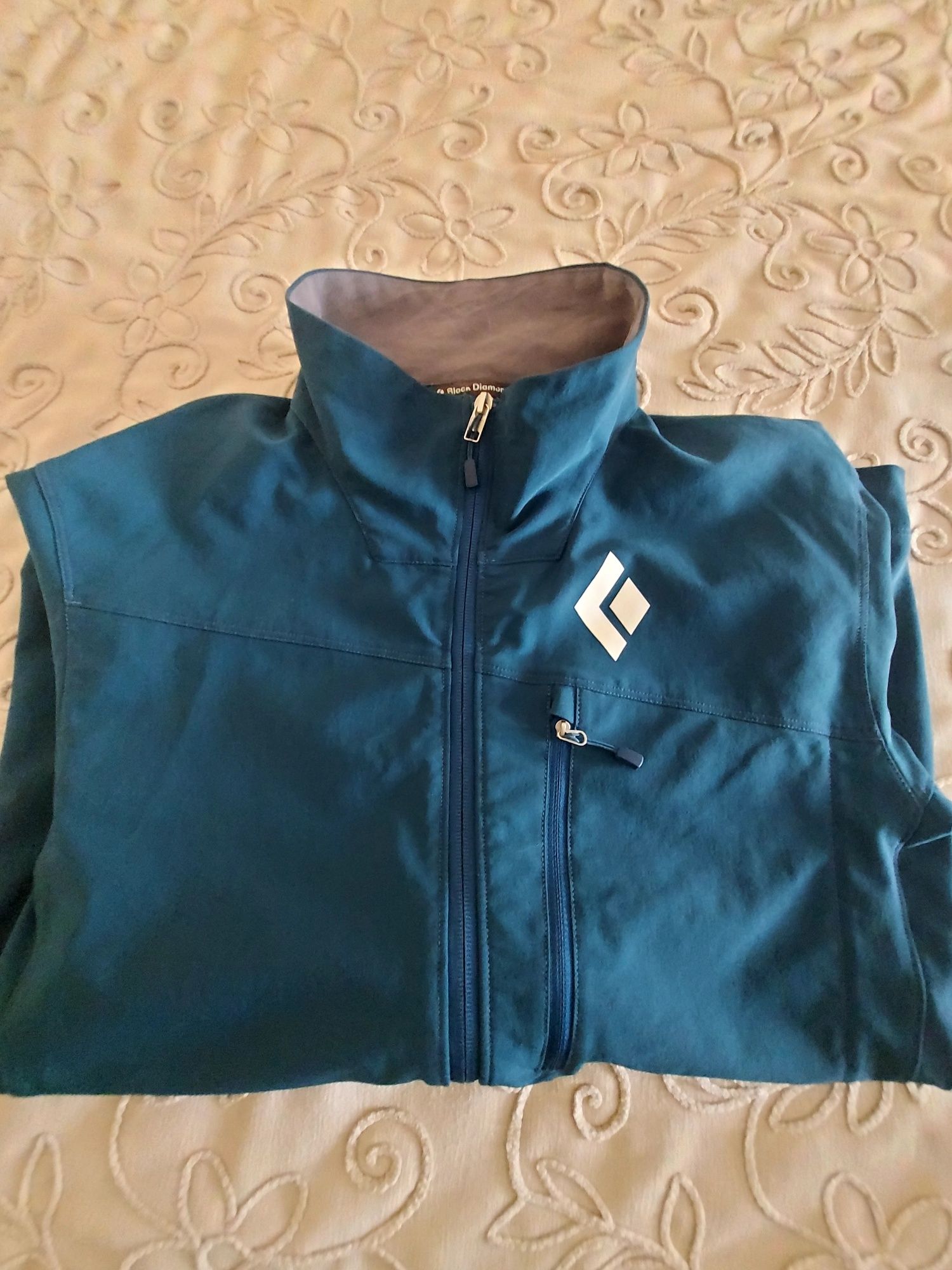 Туристическо softshell яке Black diamond размер L/XL