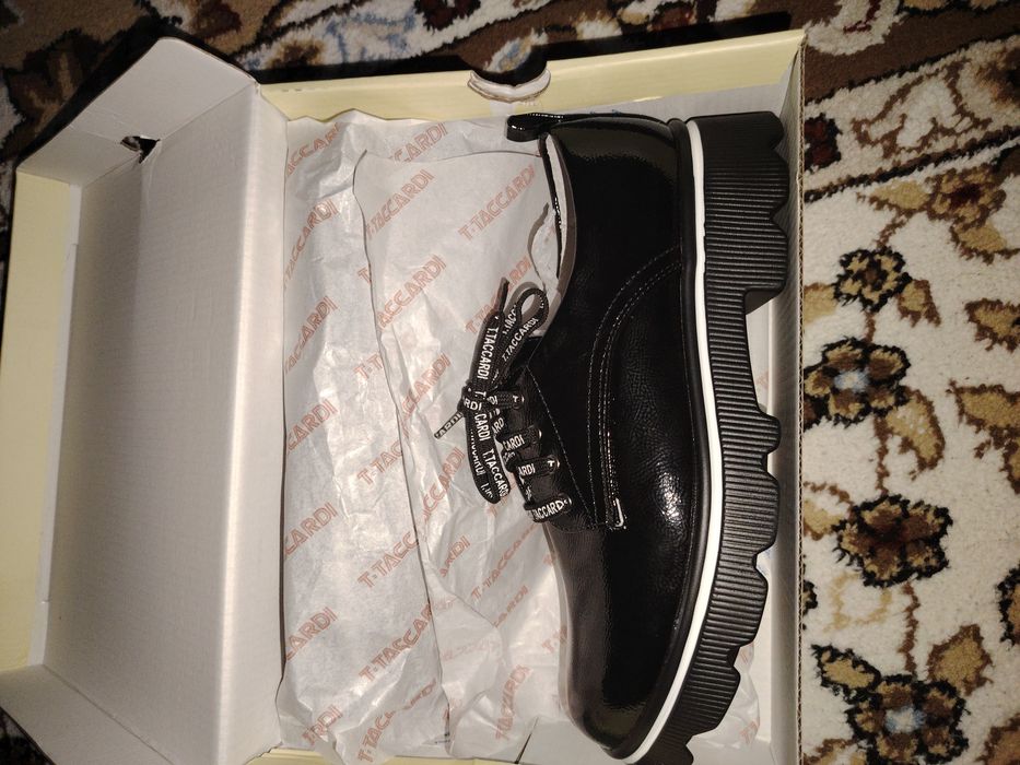 Туфли лоферы новые