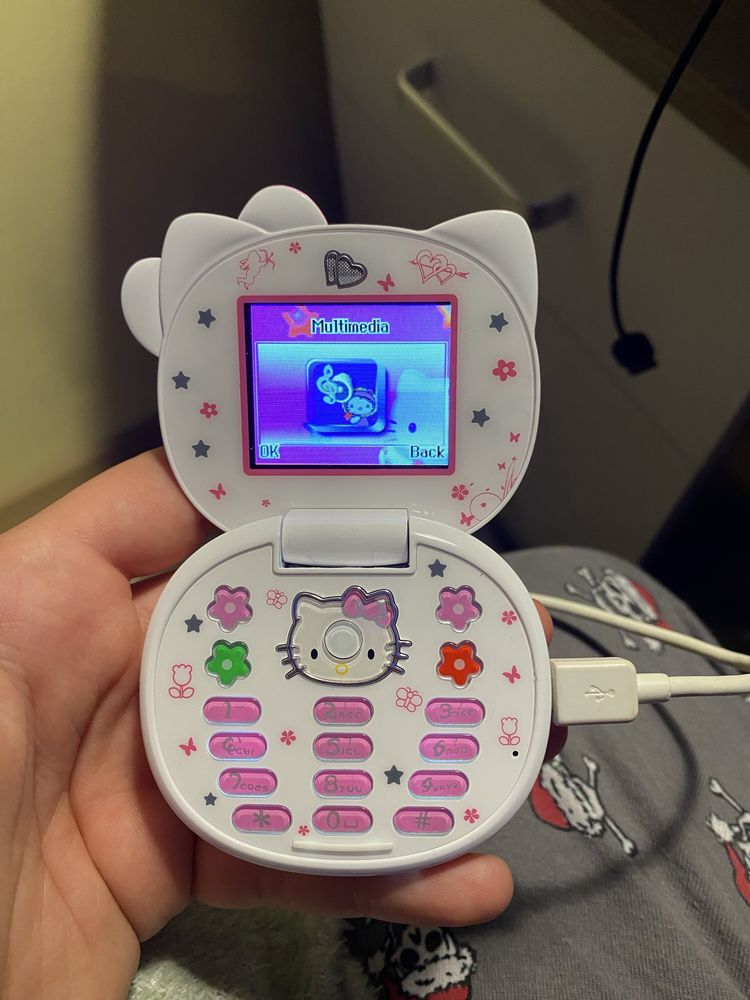 Hello Kitty телефон