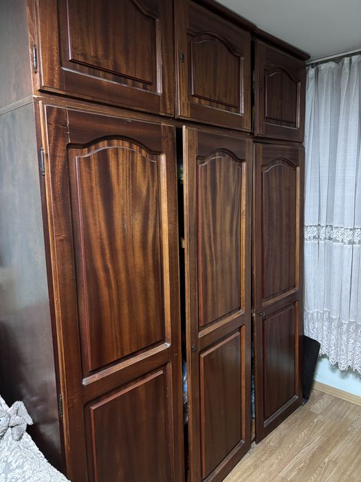 шкаф дубовый б/у