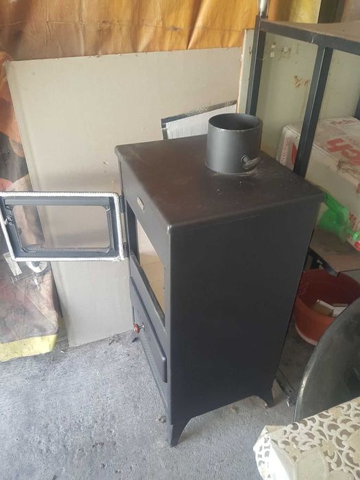 камина суха 9kW. Чисто нова