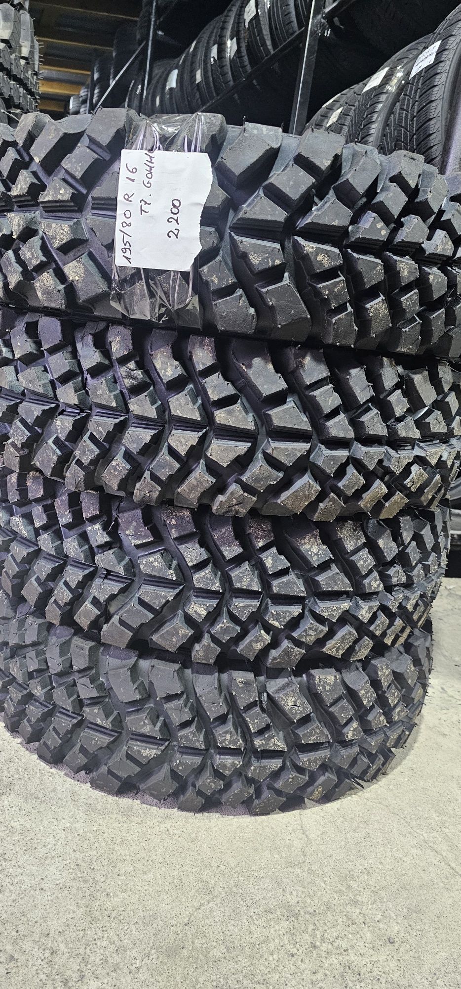 195 80 R 16 off road Tz.Gomme Track