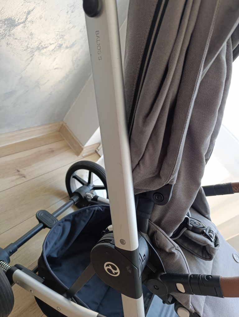 Cybex Balios S Lux 2 в 1 SLV сребриста рама Soho Grey