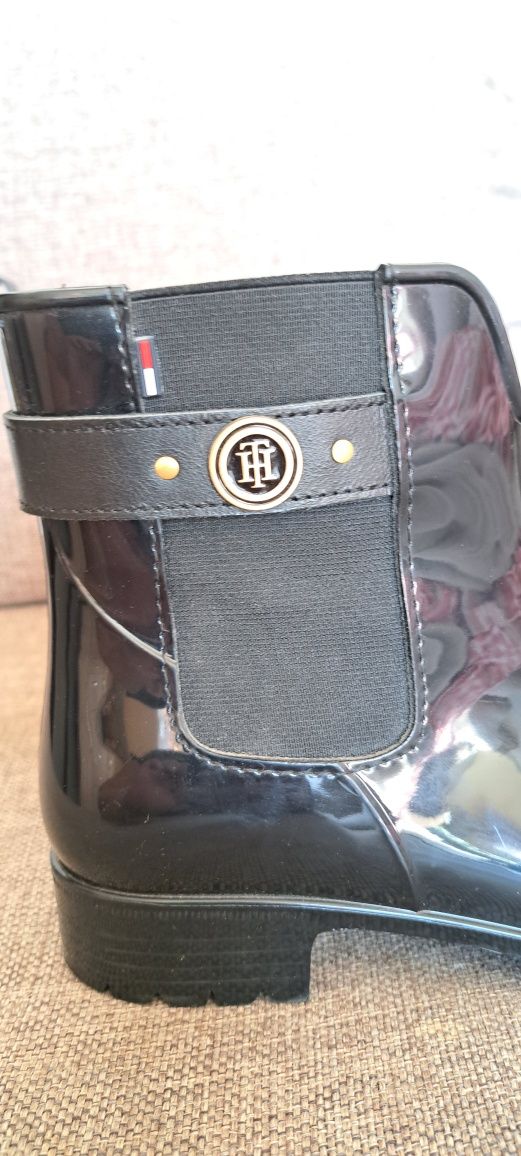 Tommy Hilfiger гумени боти