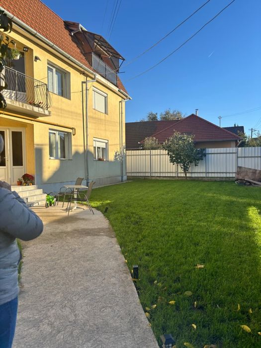 Vand apartament 2 camere