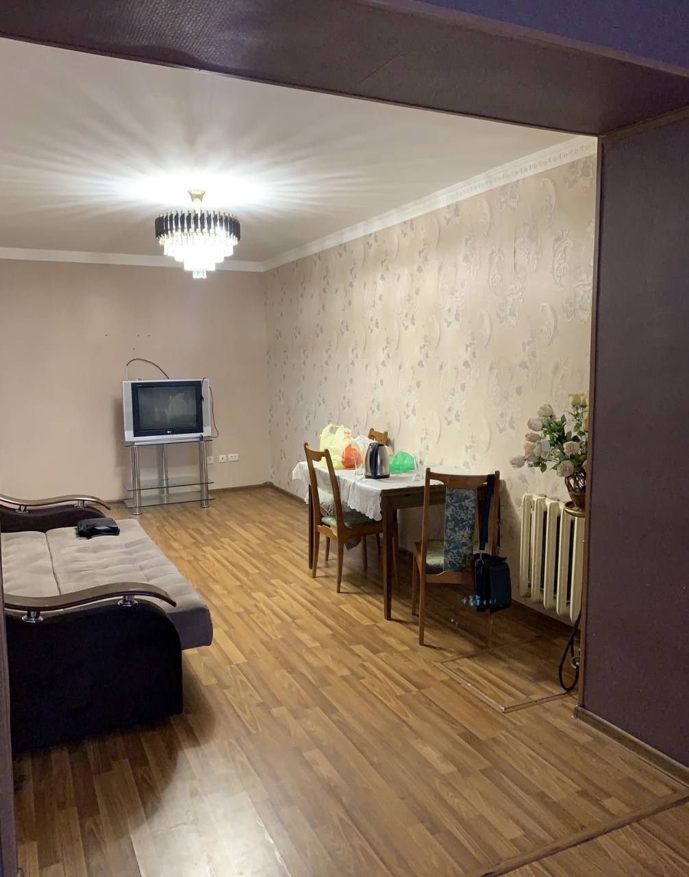 Продается Квартира Чиланзар Е. 3/1/4