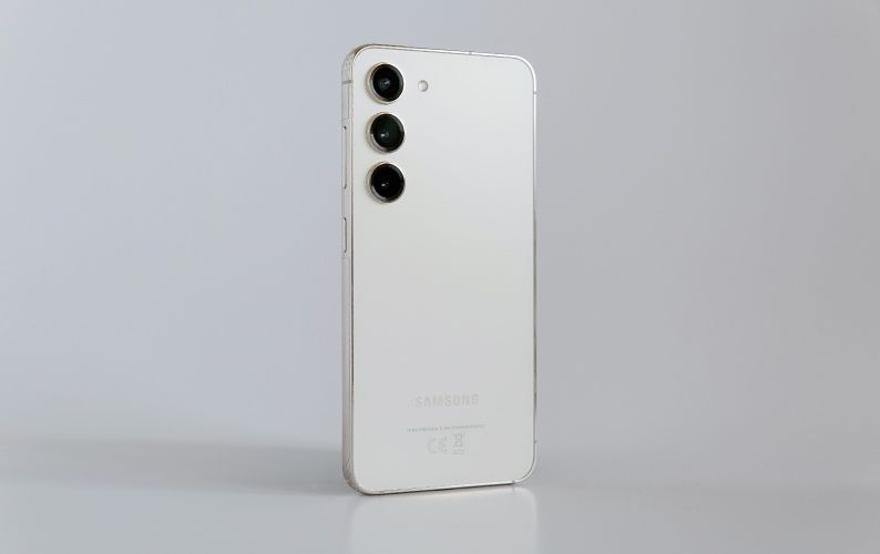 Samsung galaxy S23 128 gb.
