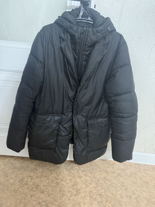 Продам зимнию куртку