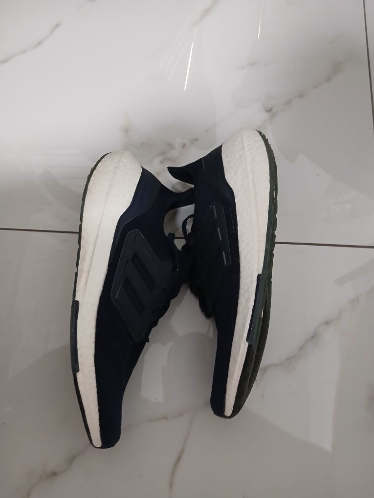 Adidas UltraBoost
