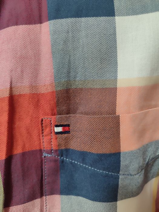 Tommy Hilfiger - L размер