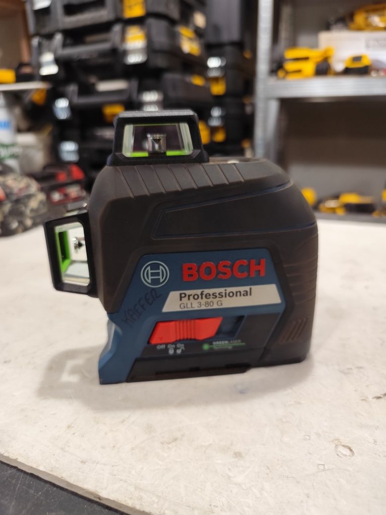 3D лазерен нивелир Бош Bosch GLL 3-80 G зелен лъч 360°