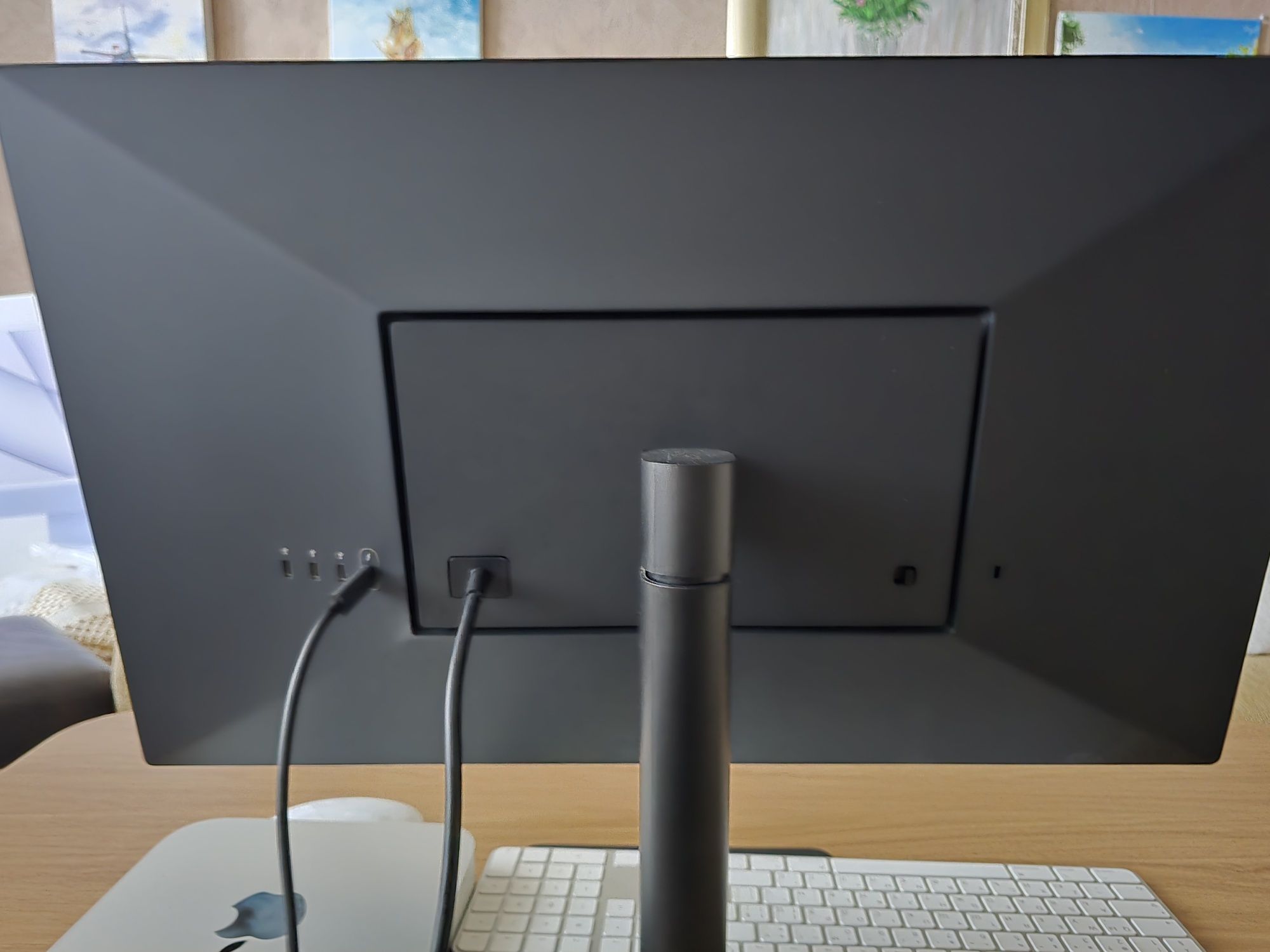 Монитор LG 27 ''клас UltraFine ™ 5K IPS LED Монитор с Thunderbolt ™ 3,