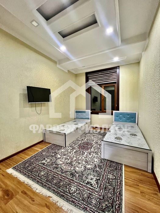 Паркентская новостройка   2/2/7  66 м2