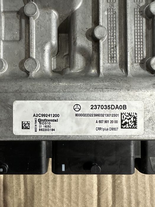 Calculator motor Infiniti Q30 1.5 DCI : 237035DA0B