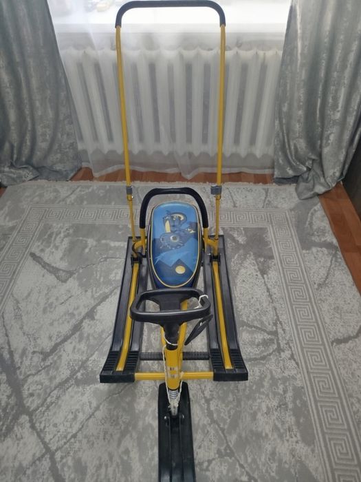 Продам сани снегоход