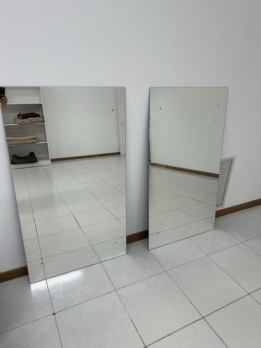 Зеркало б/у настенное