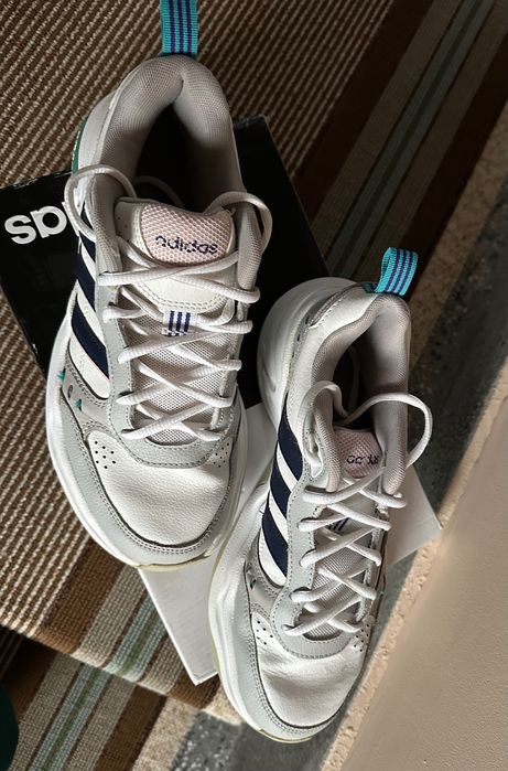 Маратонки Adidas