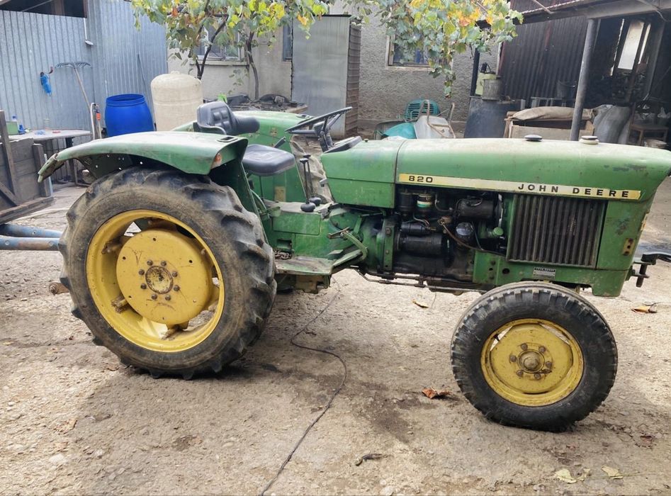 Tractor John  deere