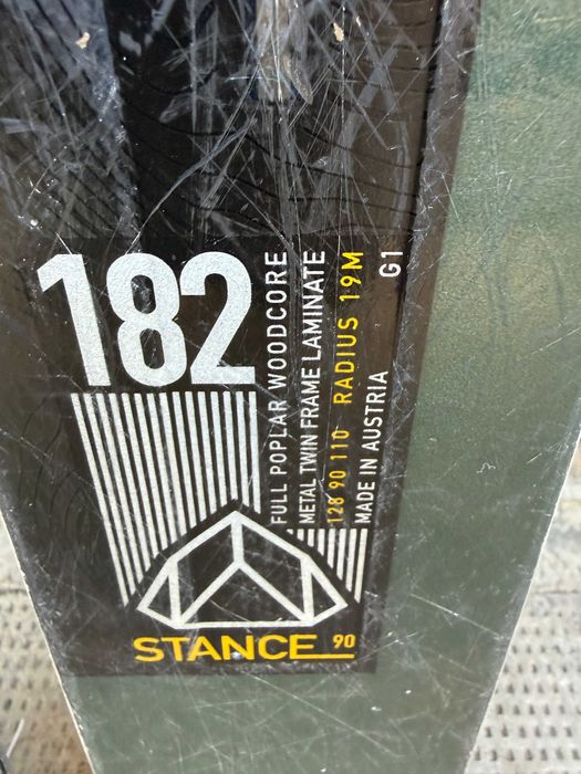 schi salomon stance 90 L182cm