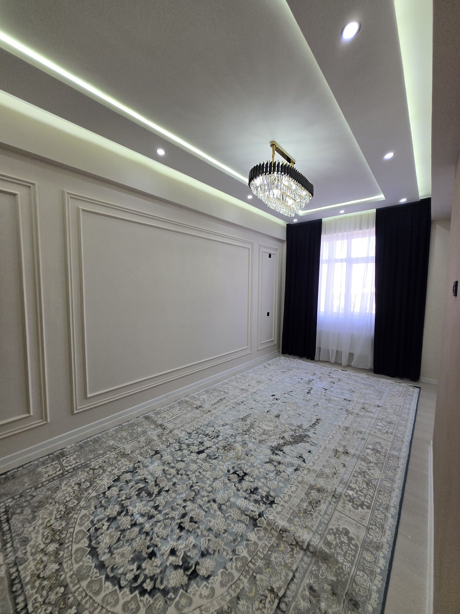 Свая
Новостройка Шохсарой
Юнусабад-8 квартал 2/10/11
Новостройка 50м²