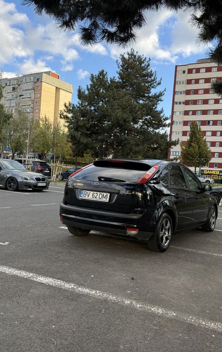 Vand Ford focus 2 1.6 benzina