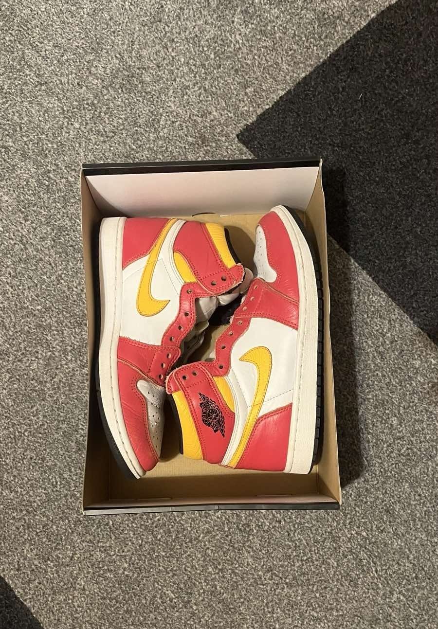 Обувки Jordan 1 High Light Fusion Red номер 40