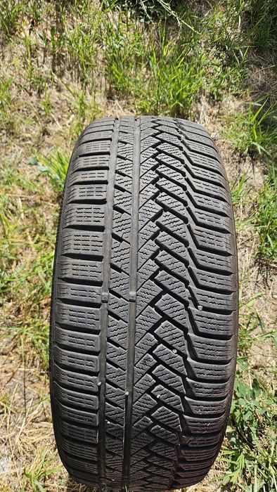 Vând 3 anvelope Continental -WinterContact 235/ 55 R18 M+S