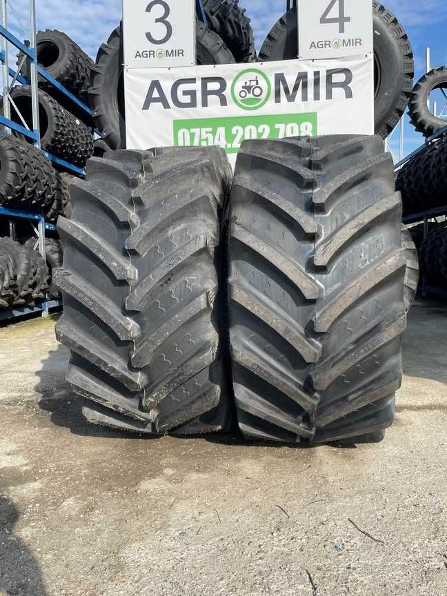 Cauciucuri noi radiale 800/65R32 marca BKT pentru combina DEUTZ-FAHR